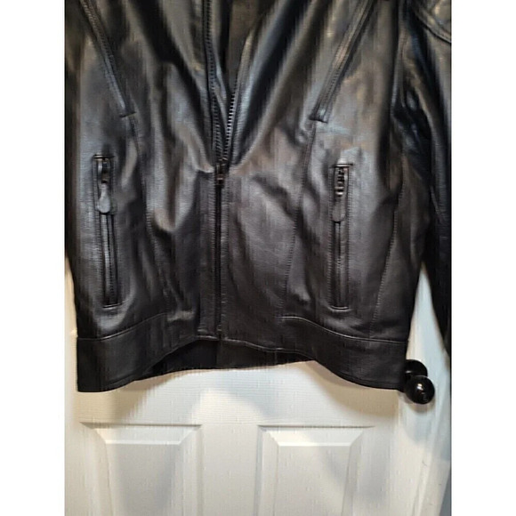 MOB Classic Series Black Leather Motorcycle Jacket Size 48 with removable lining - Picture 2 of 16